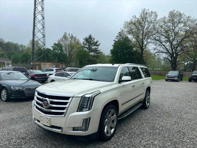 2015 Cadillac Escalade ESV Luxury for sale in Hartville, OH