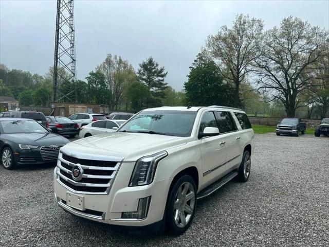 2015 Cadillac Escalade ESV Luxury for sale in Hartville, OH