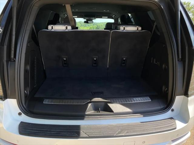 2025 Chevrolet Tahoe 4WD Premier