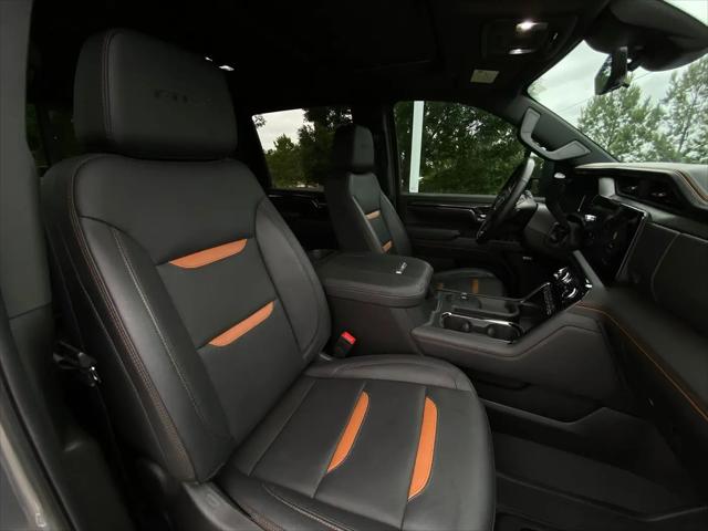 2024 GMC Sierra 2500HD 4WD Crew Cab Standard Bed AT4