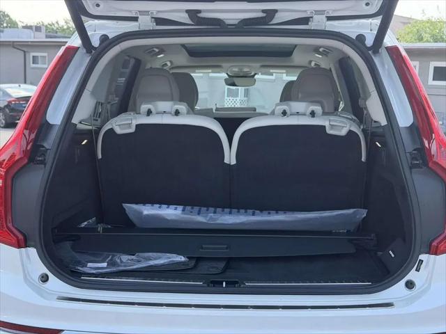 2023 Volvo XC90 B6 Ultimate 7-Seater