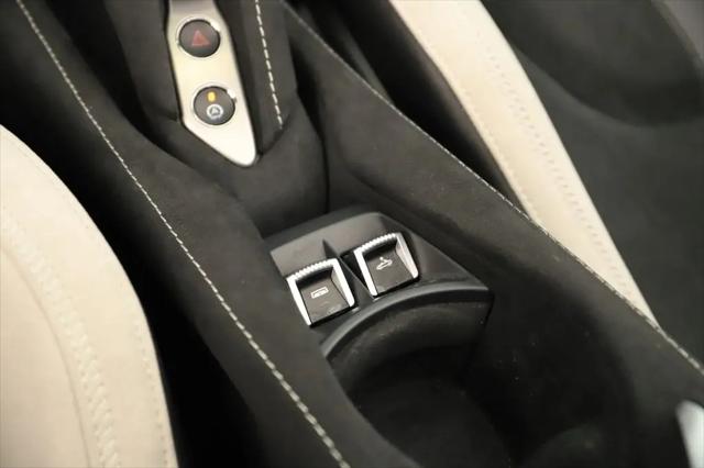 2024 McLaren 750S Spider
