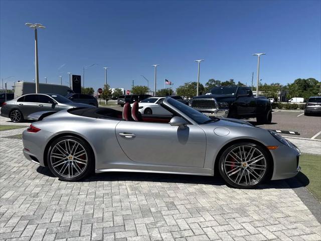 2017 Porsche 911 Carrera 4S