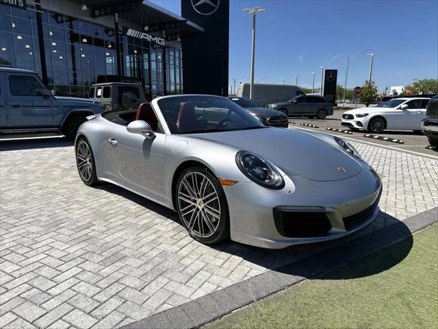 2017 Porsche 911 Carrera 4S