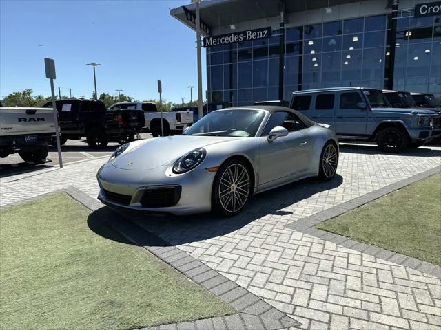 2017 Porsche 911 Carrera 4S