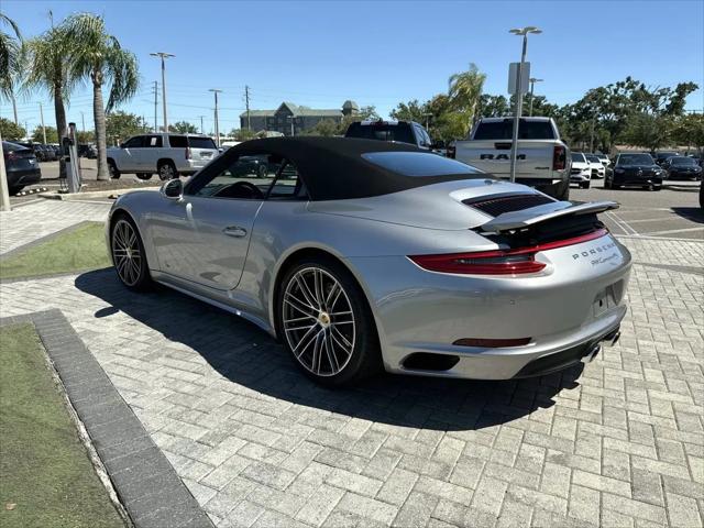 2017 Porsche 911 Carrera 4S