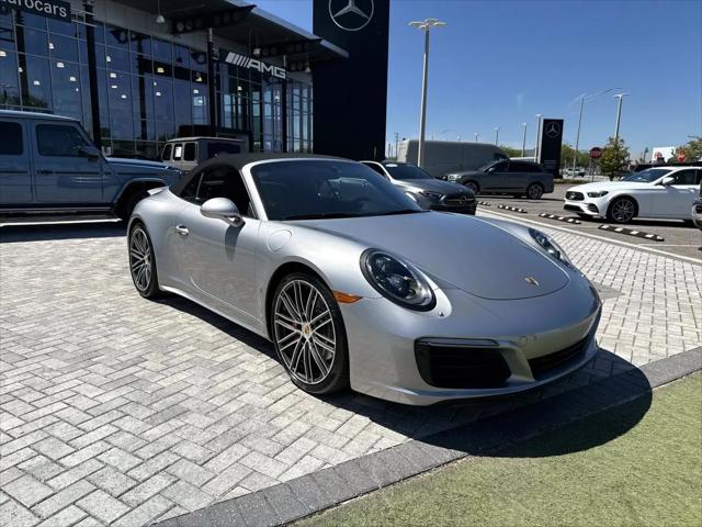 2017 Porsche 911 Carrera 4S