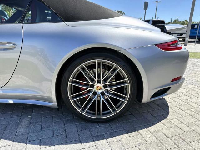 2017 Porsche 911 Carrera 4S