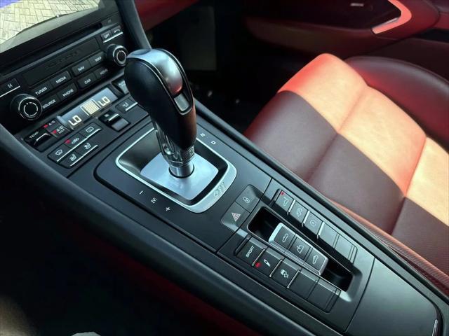 2017 Porsche 911 Carrera 4S