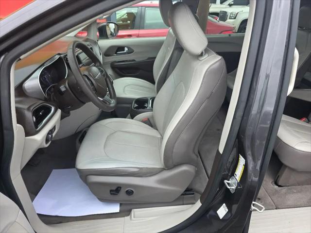 2021 Chrysler Voyager LXI