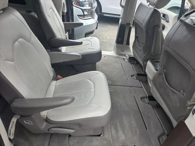 2021 Chrysler Voyager LXI