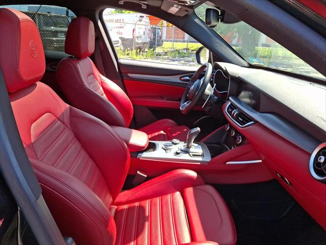 2020 Alfa Romeo Stelvio Ti Sport AWD
