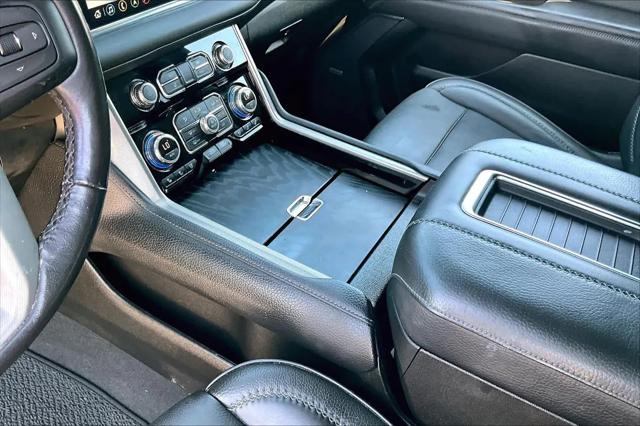 2021 GMC Yukon 4WD Denali