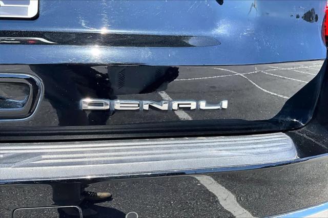 2021 GMC Yukon 4WD Denali
