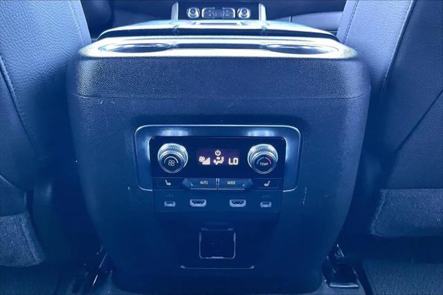 2021 GMC Yukon 4WD Denali