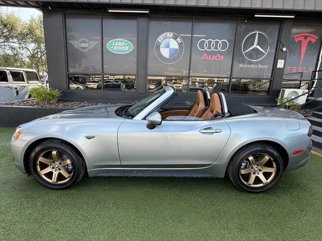 2017 Fiat 124 Spider Lusso