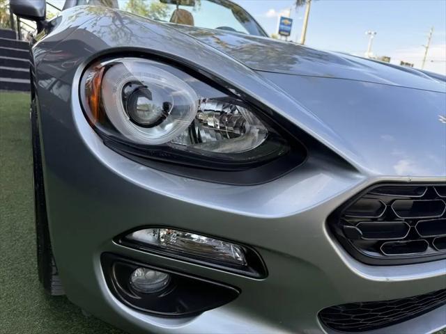 2017 Fiat 124 Spider Lusso