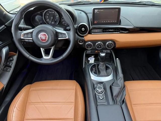 2017 Fiat 124 Spider Lusso