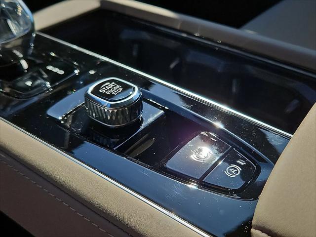 2026 Volvo XC90 Plug-In Hybrid Plus, T8 AWD, Electric/Gasoline, Bright, 7 Seats