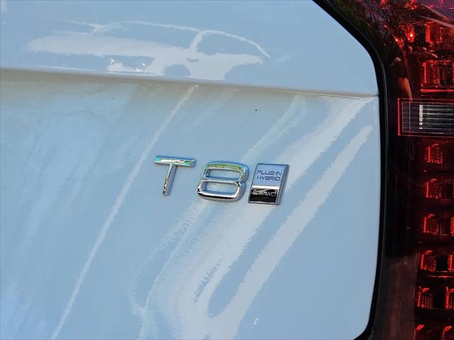 2026 Volvo XC90 Plug-In Hybrid Plus, T8 AWD, Electric/Gasoline, Bright, 7 Seats