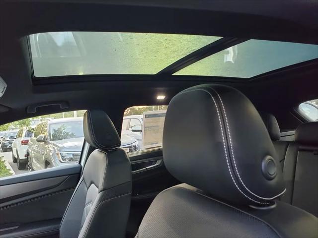 2026 Volkswagen Atlas Cross Sport SE with Technology