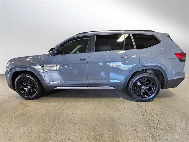 2026 Volkswagen Atlas Peak Edition
