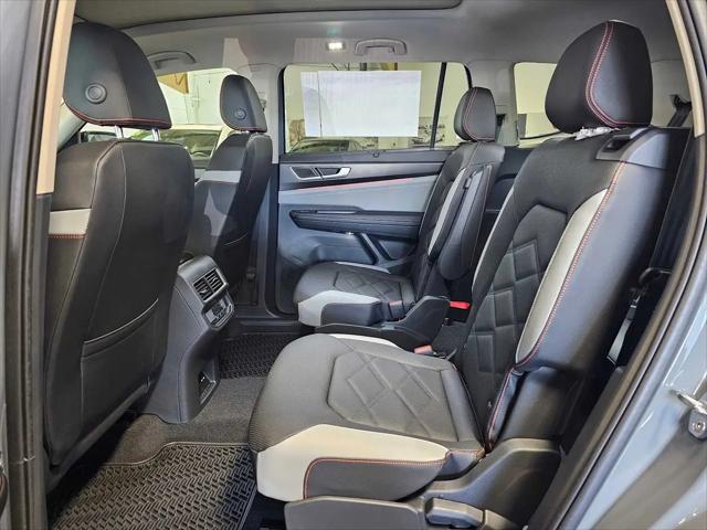2026 Volkswagen Atlas Peak Edition