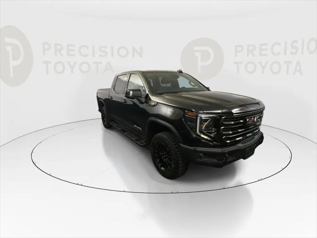 2023 GMC Sierra 1500 4WD Crew Cab Short Box AT4X