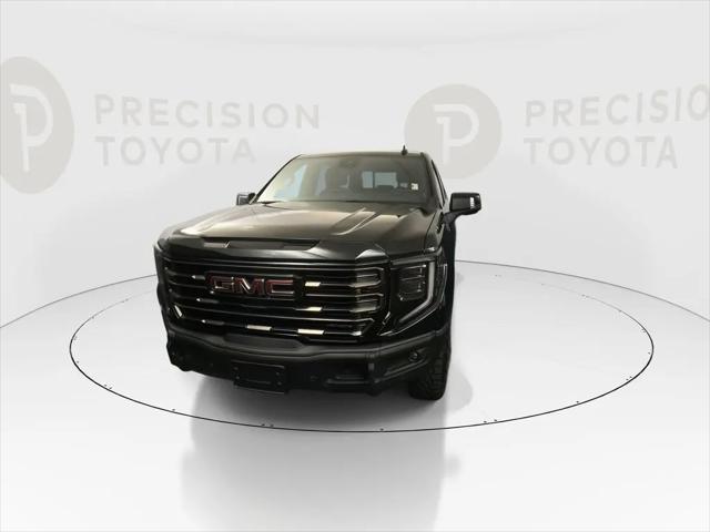2023 GMC Sierra 1500 4WD Crew Cab Short Box AT4X
