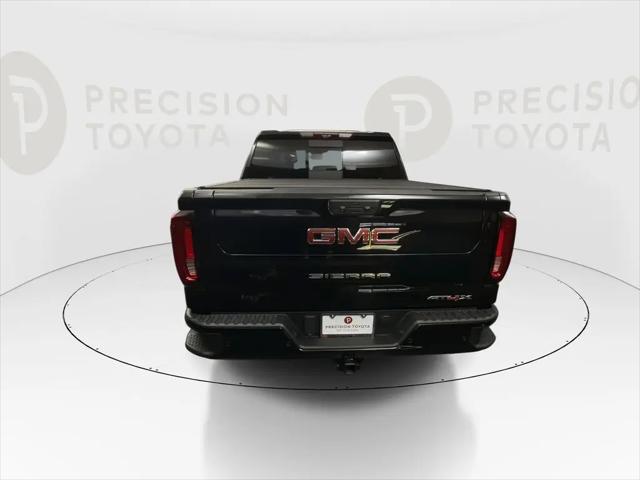 2023 GMC Sierra 1500 4WD Crew Cab Short Box AT4X
