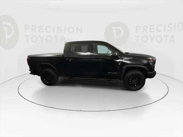 2023 GMC Sierra 1500 4WD Crew Cab Short Box AT4X