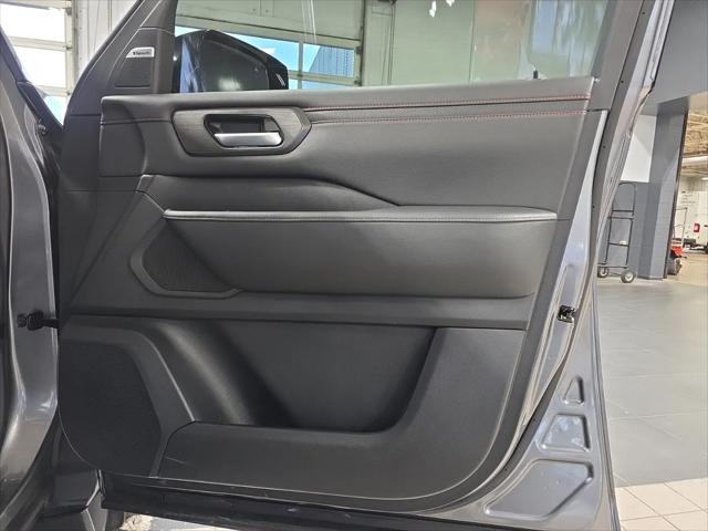 2025 Nissan Armada PRO-4X 4WD