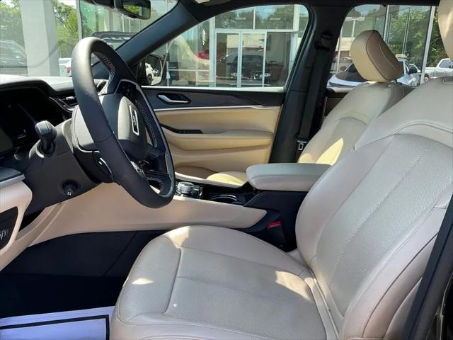 2023 Jeep Grand Cherokee L Limited 4x4