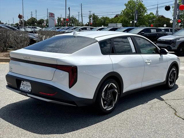 2026 Kia K4 EX