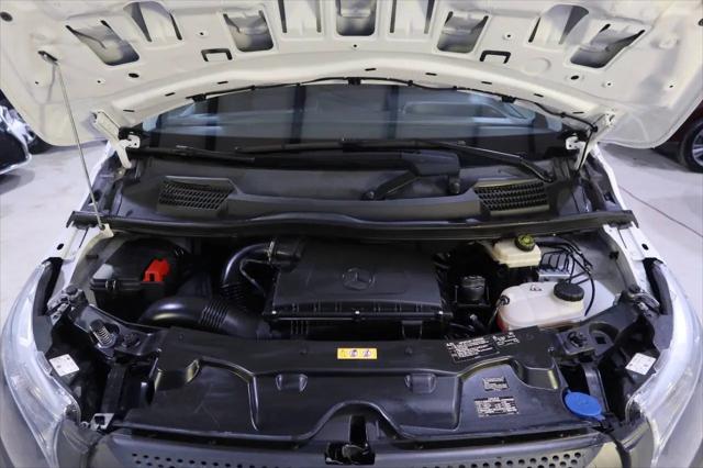 2016 Mercedes-Benz Metris Standard