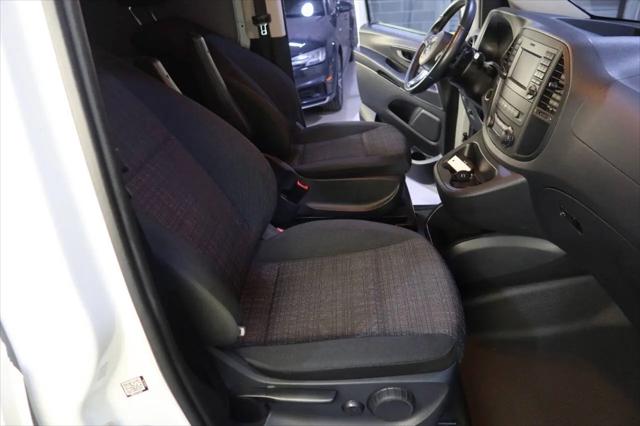 2016 Mercedes-Benz Metris Standard