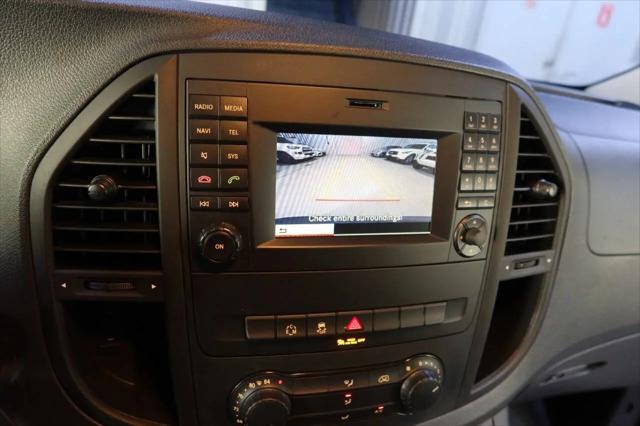2016 Mercedes-Benz Metris Standard