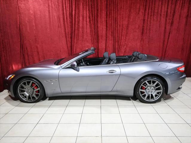 2017 Maserati GranTurismo Standard