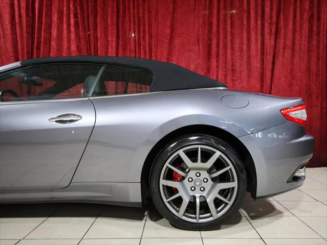 2017 Maserati GranTurismo Standard