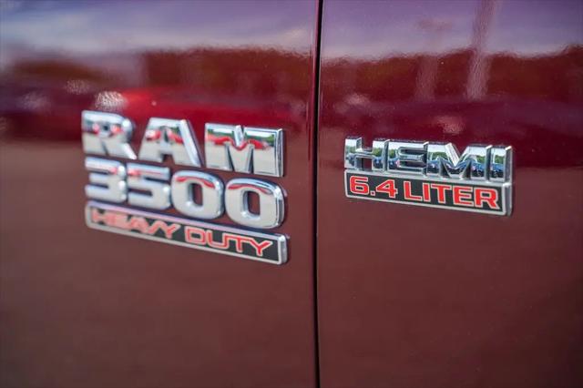 2017 Ram 3500 Tradesman Crew Cab 4x4 8' Box