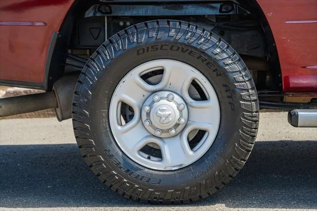 2017 Ram 3500 Tradesman Crew Cab 4x4 8' Box