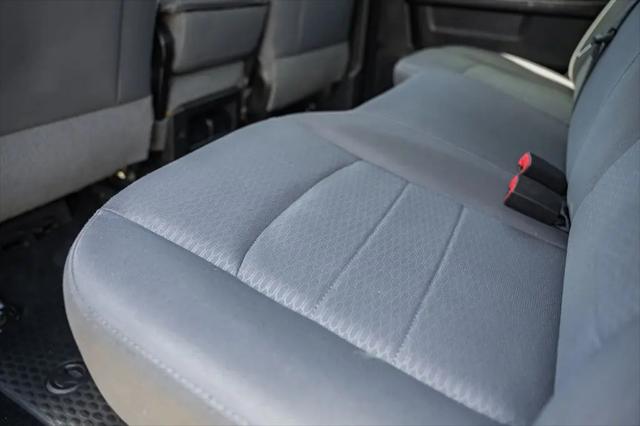 2017 Ram 3500 Tradesman Crew Cab 4x4 8' Box