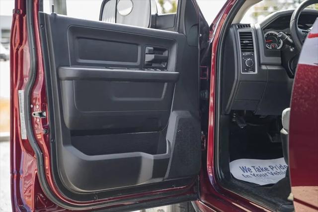 2017 Ram 3500 Tradesman Crew Cab 4x4 8' Box