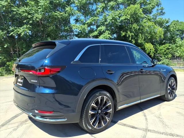 2024 Mazda X-90 Premium