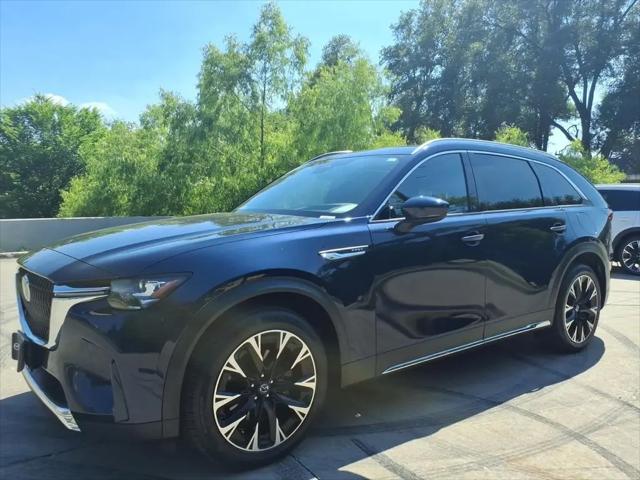 2024 Mazda X-90 Premium