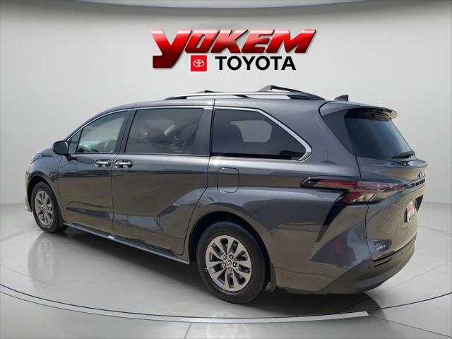 2025 Toyota Sienna XLE
