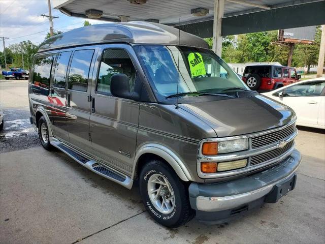 2002 Chevrolet Express Unknown for sale in Springfield, IL
