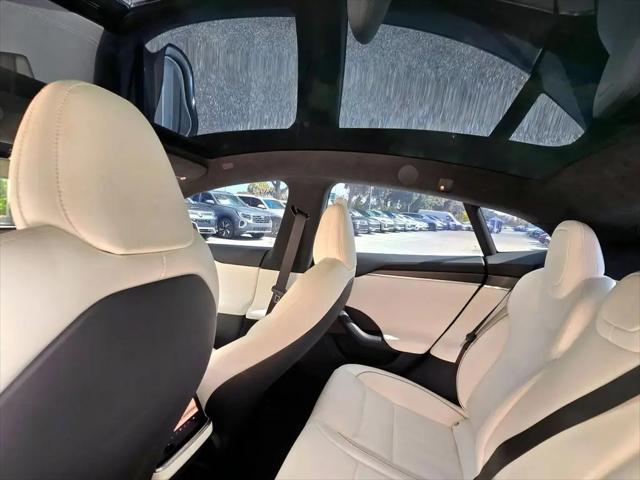 2022 Tesla Model S Plaid Tri Motor All-Wheel Drive