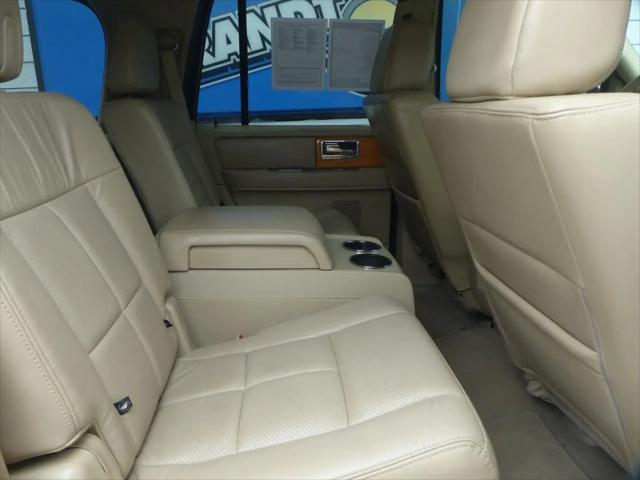 2008 Lincoln Navigator Standard