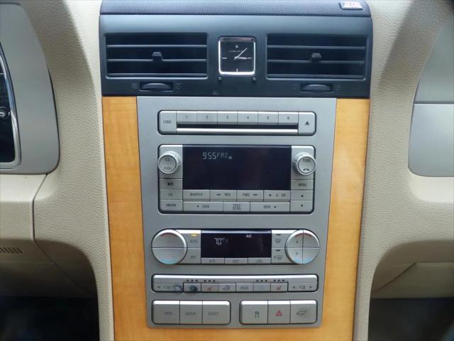 2008 Lincoln Navigator Standard